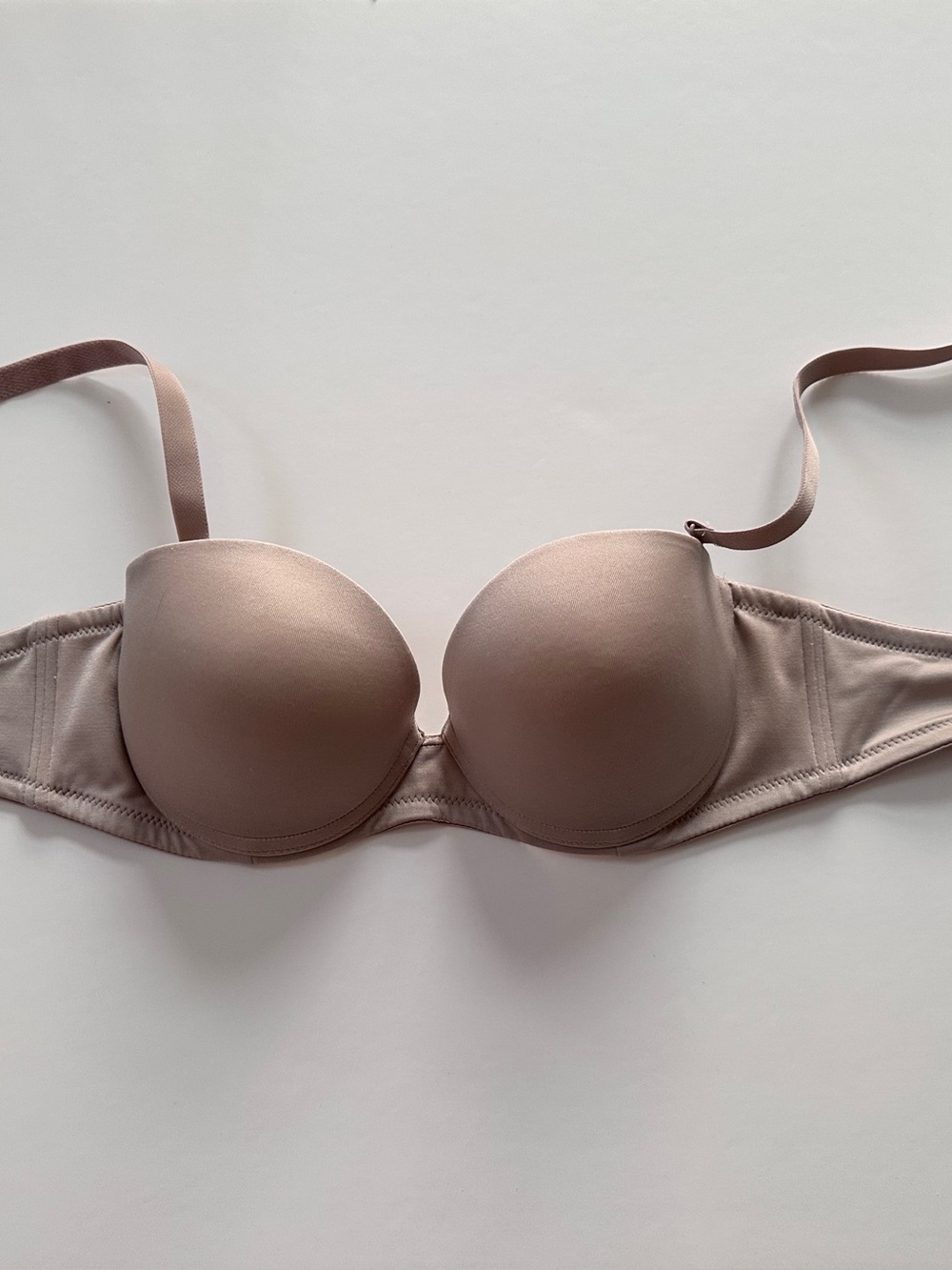 Strapless bra